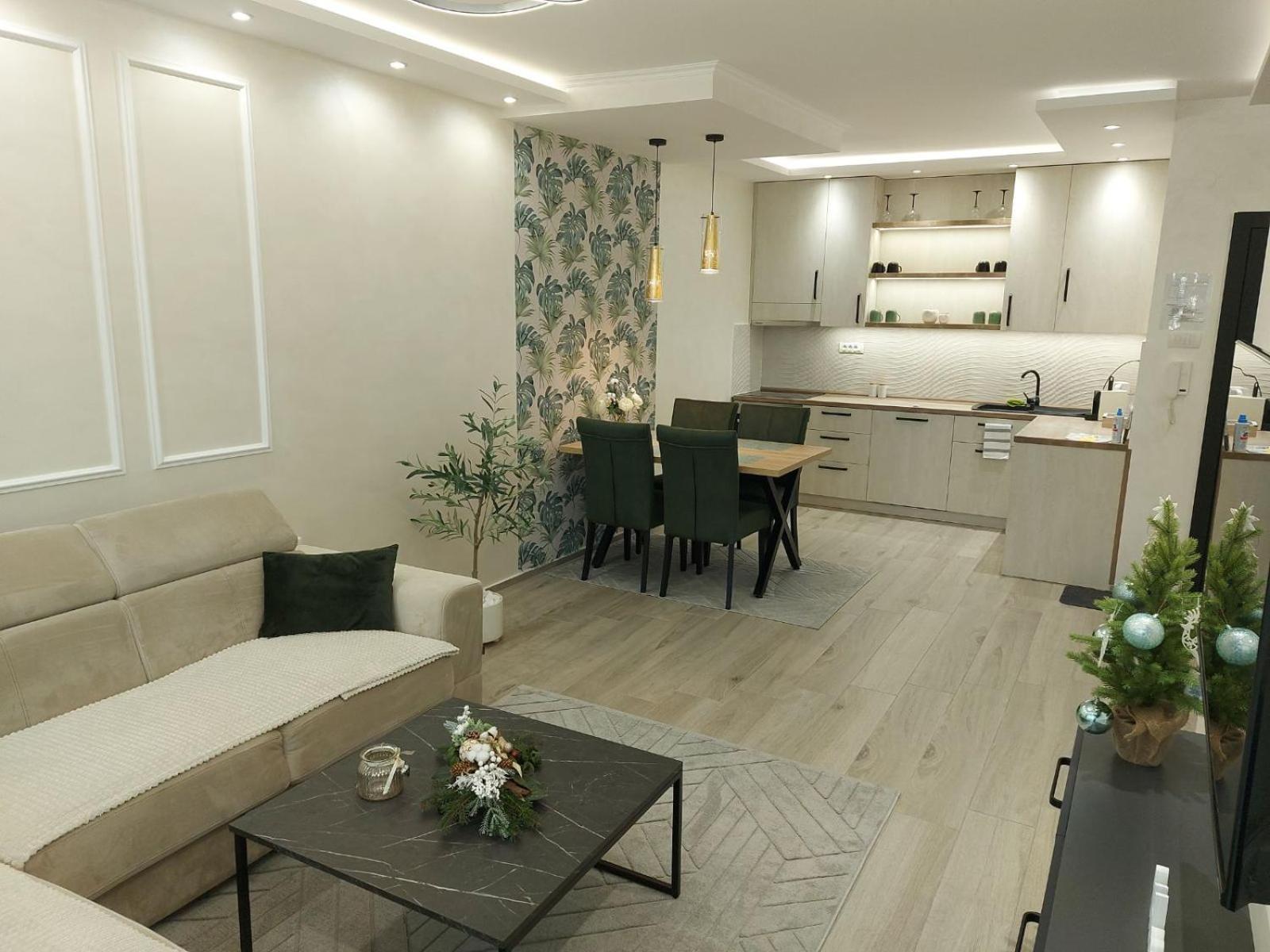 Ferienwohnung Kat Apartman Subotica Exterior foto